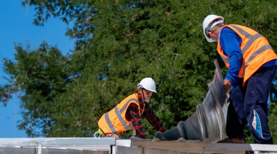 Roof repair in Era, TX